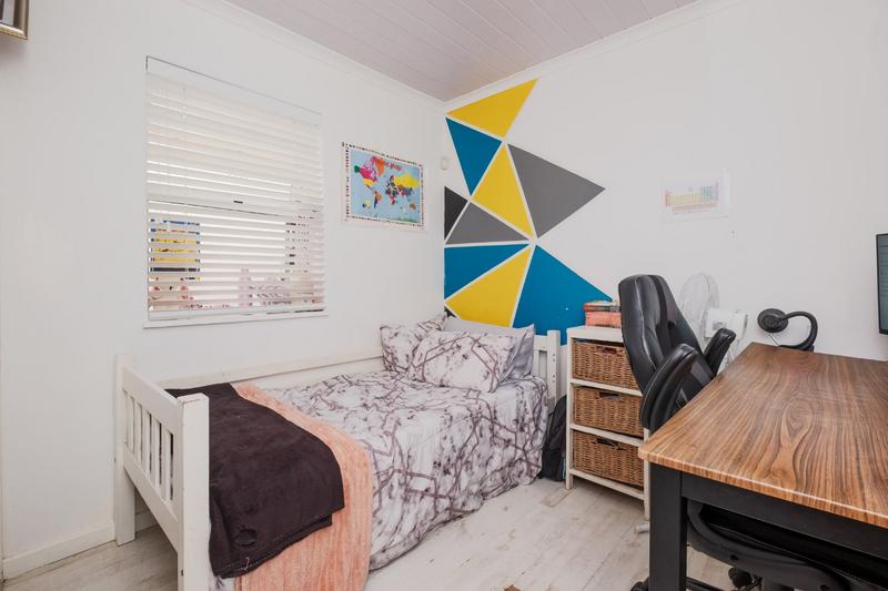 To Let 2 Bedroom Property for Rent in Costa Da Gama Western Cape